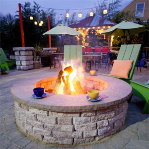 Built-in Fire Pit with Coffee Cups and Patio Chairs